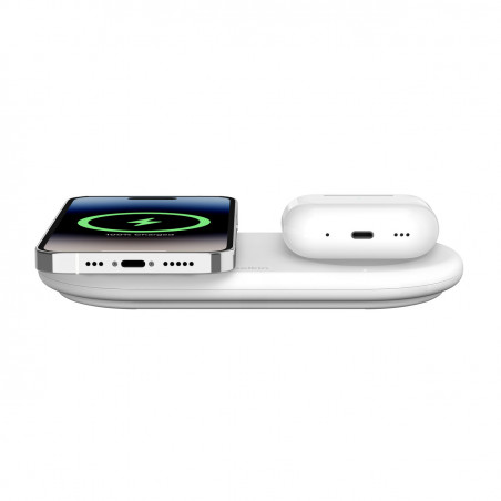 Station de Charge par induction BoostCharge Pro 15W 2-en-1 Qi2 pour iPhone + AirPods - Compatible MagSafe - Belkin - Blanche