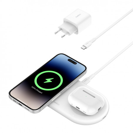 Station de Charge par induction BoostCharge Pro 15W 2-en-1 Qi2 pour iPhone + AirPods - Compatible MagSafe - Belkin - Blanche